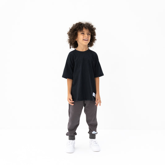 KIDD, @kidd.ae e-shop conceptual children’s brand genderless clothing 11:11 t-shirt color black Dubai